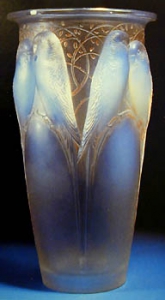 talldovevase